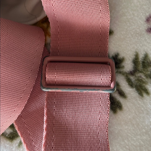 Pink Dagne Dover large Landon neoprene carryall bag - Picture 10 of 13